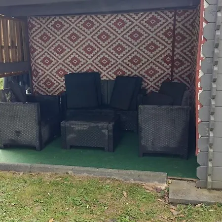 Les Petits Embruns